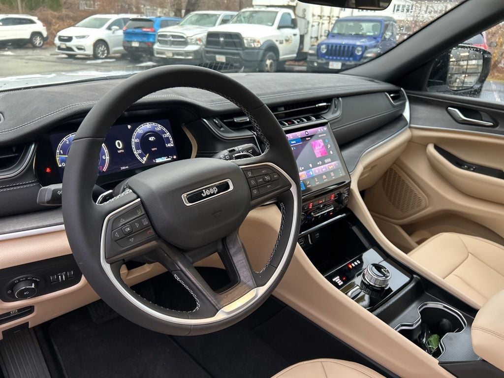 2025 Jeep Grand Cherokee Limited