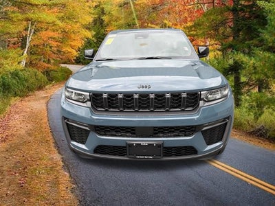 2027 Jeep Grand Cherokee Limited