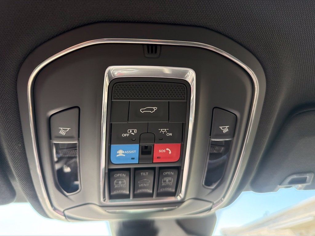 2027 Jeep Grand Cherokee Limited