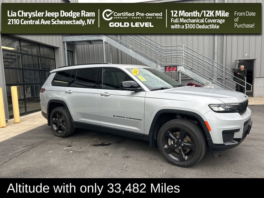 2023 Jeep Grand Cherokee L Altitude 4x4's photo
