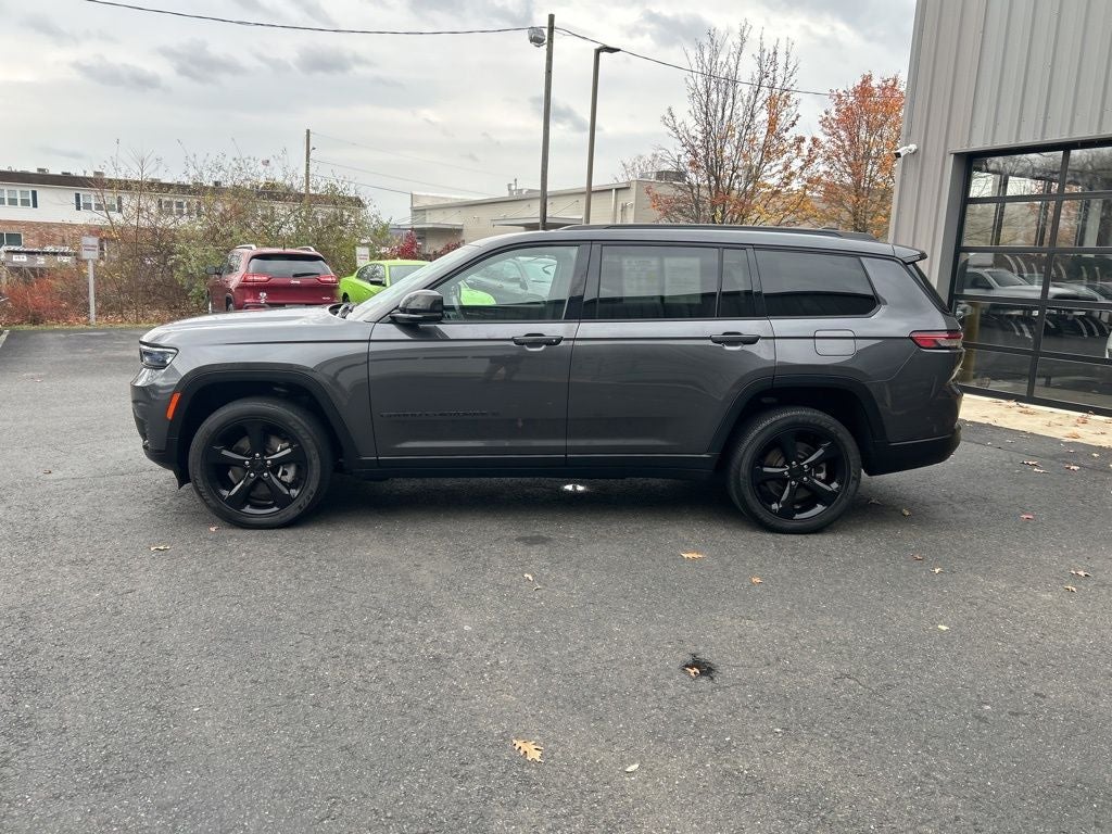 2022 Jeep Grand Cherokee L Altitude
