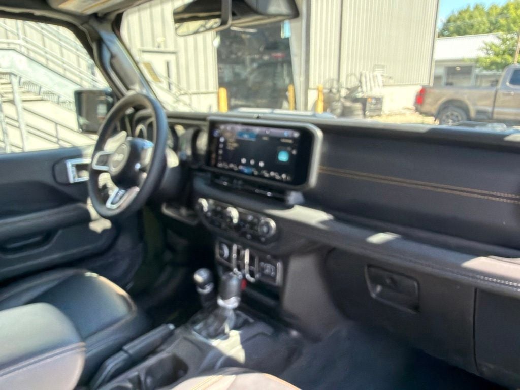 2024 Jeep Wrangler Sahara 4xe