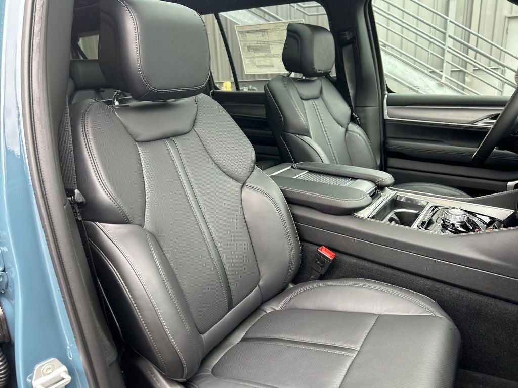 2026 Jeep Grand Wagoneer L Limited Altitude