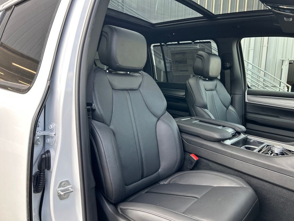 2026 Jeep Grand Wagoneer L Limited Reserve