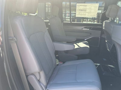 2026 Jeep Grand Wagoneer 4x4