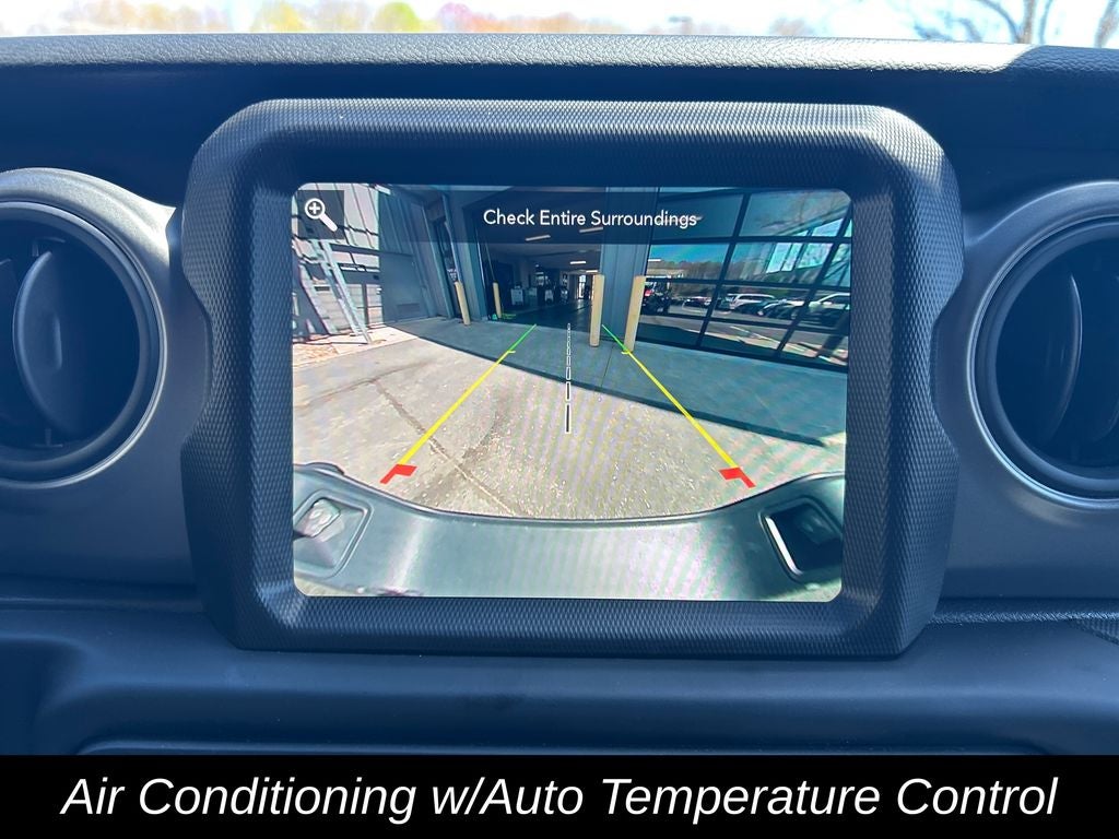 2022 Jeep Gladiator Willys