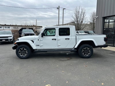 2026 Jeep Gladiator Sahara