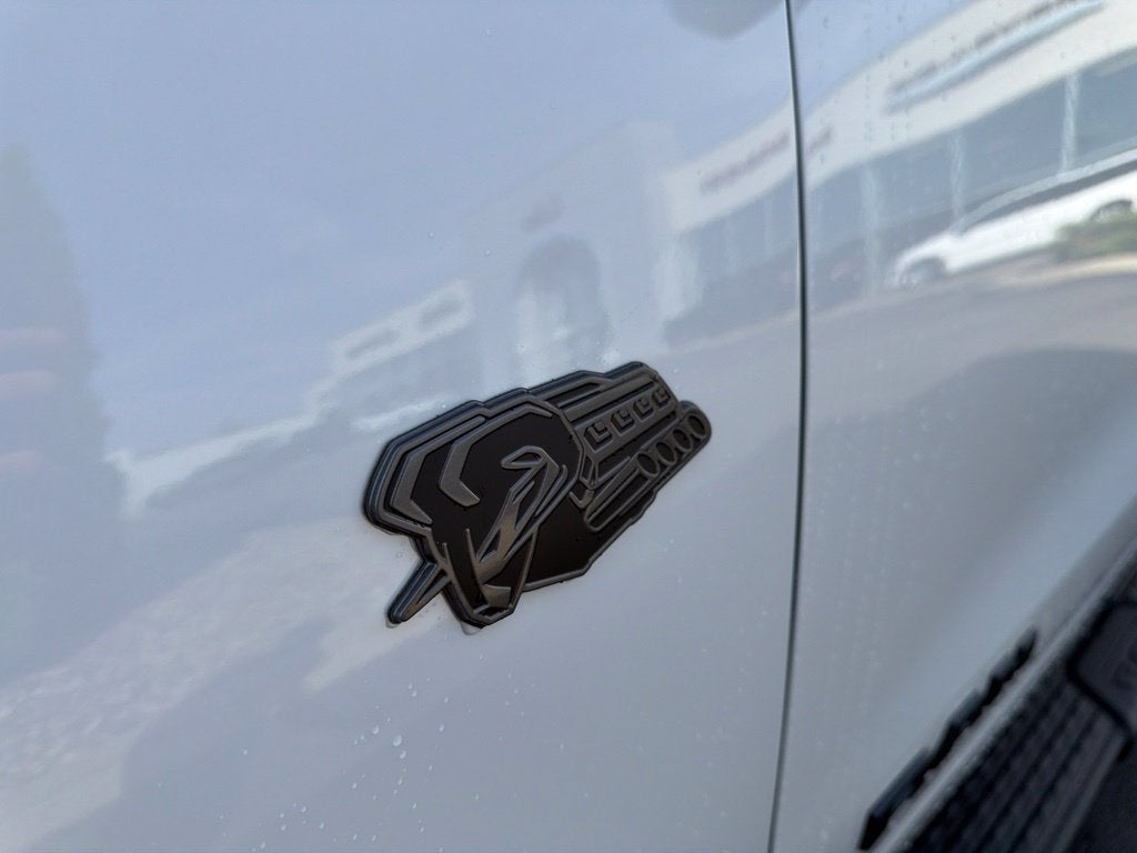 2027 RAM 1500 Big Horn/Lone Star