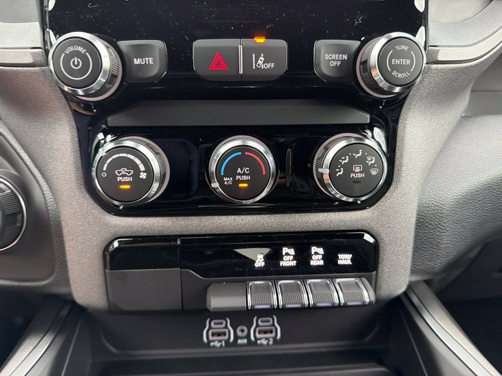 2027 RAM 1500 Express