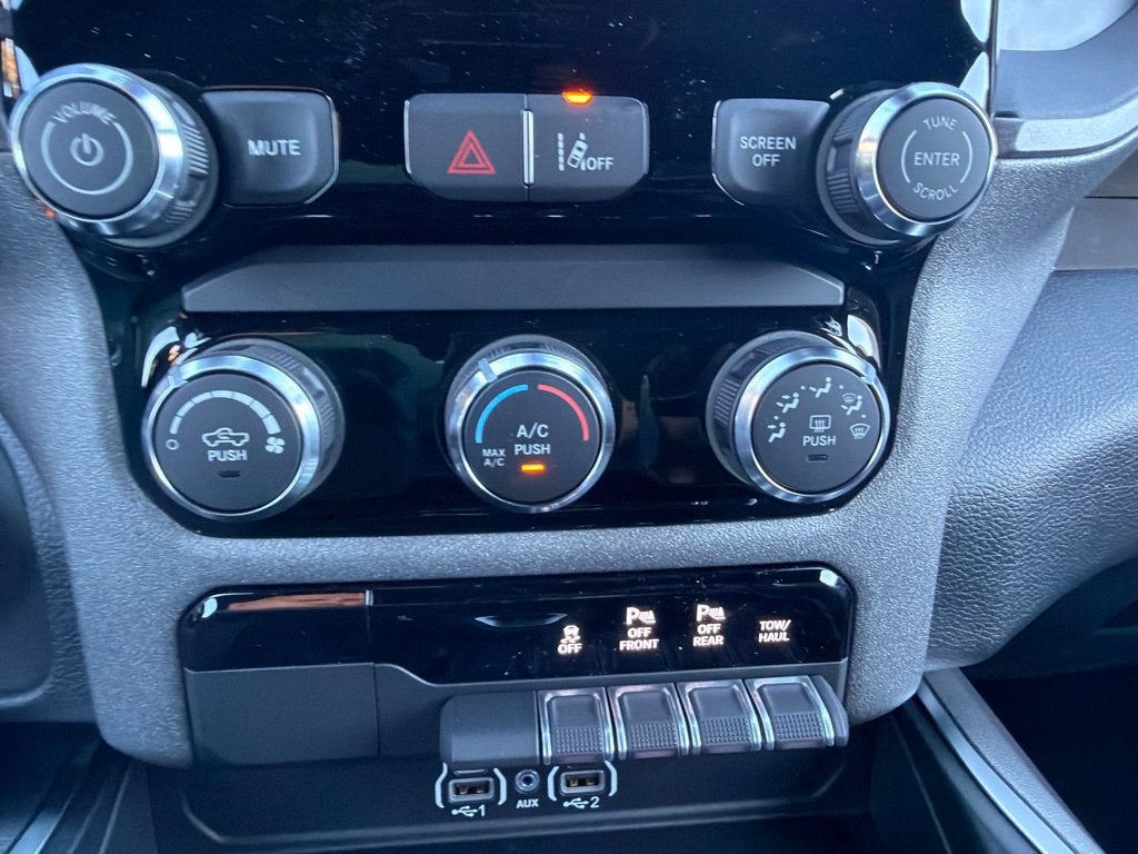 2027 RAM 1500 Express