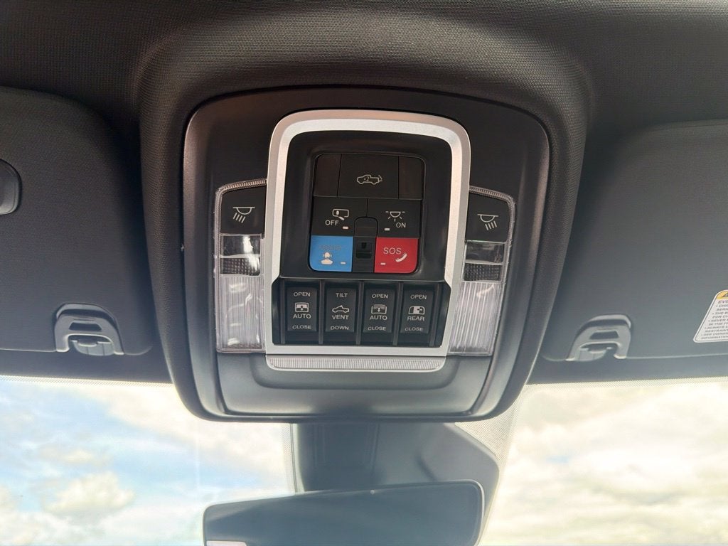 2027 RAM 1500 Laramie