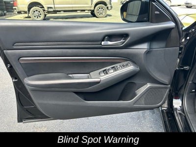 2022 Nissan Altima 2.5 SR