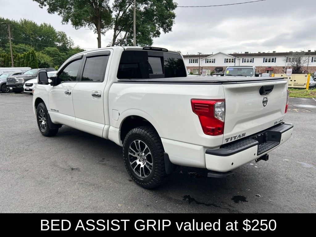 2021 Nissan Titan SV