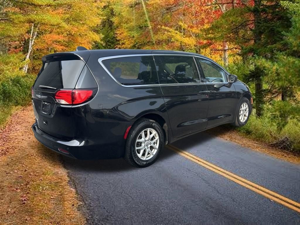 2017 Chrysler Pacifica Touring