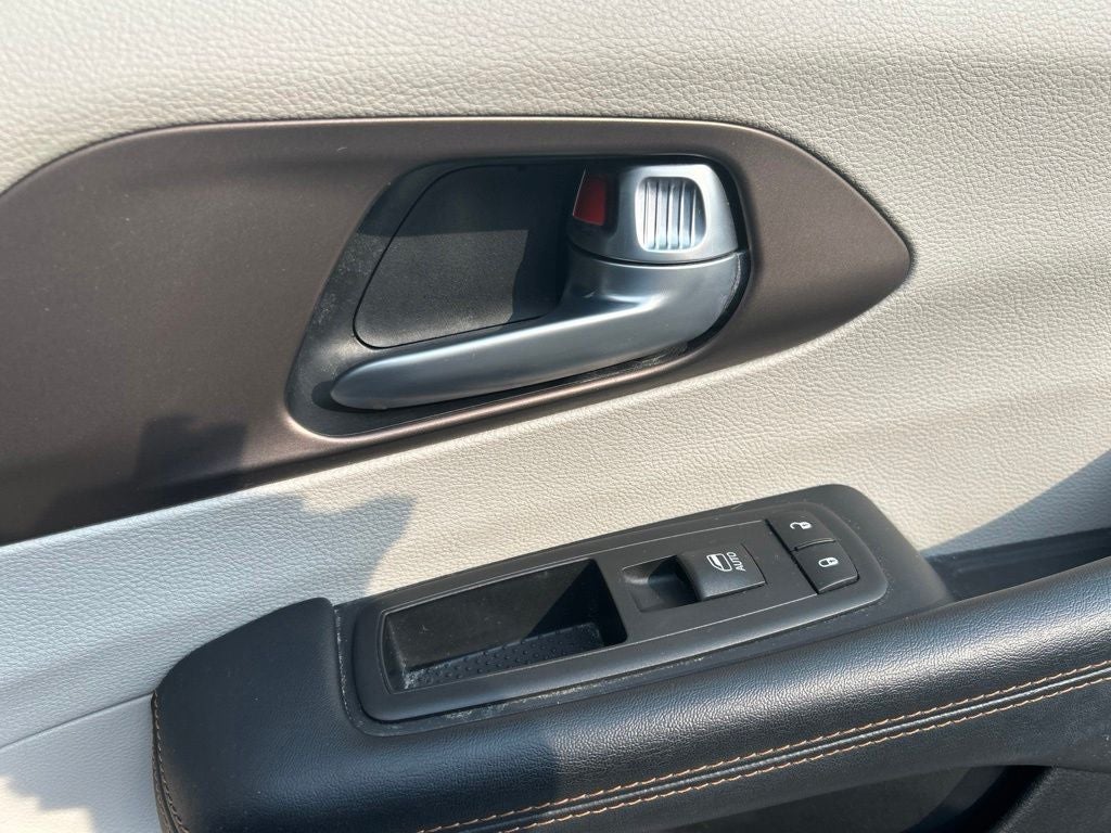 2017 Chrysler Pacifica Touring