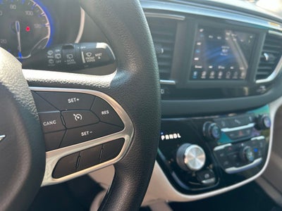 2020 Chrysler Pacifica Touring
