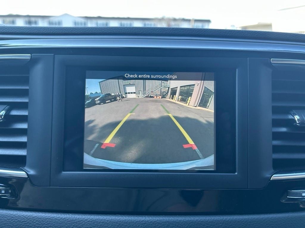2020 Chrysler Pacifica Touring