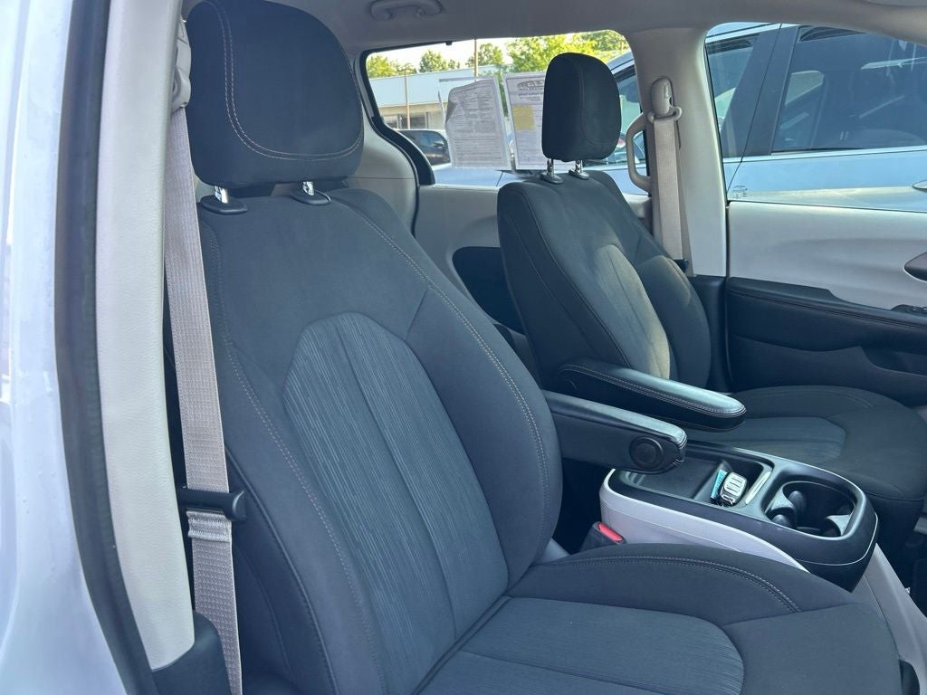 2020 Chrysler Pacifica Touring