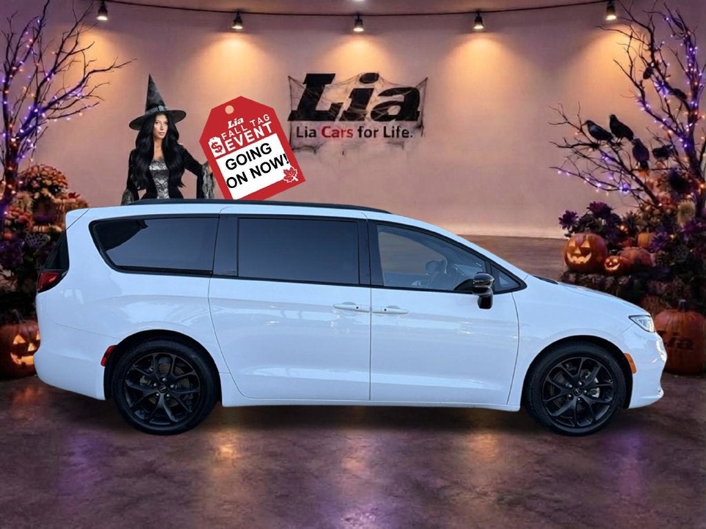2025 Chrysler Pacifica Limited