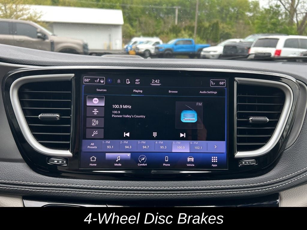 2022 Chrysler Pacifica Hybrid Touring L