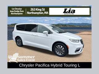 2022 Chrysler Pacifica Hybrid Touring L
