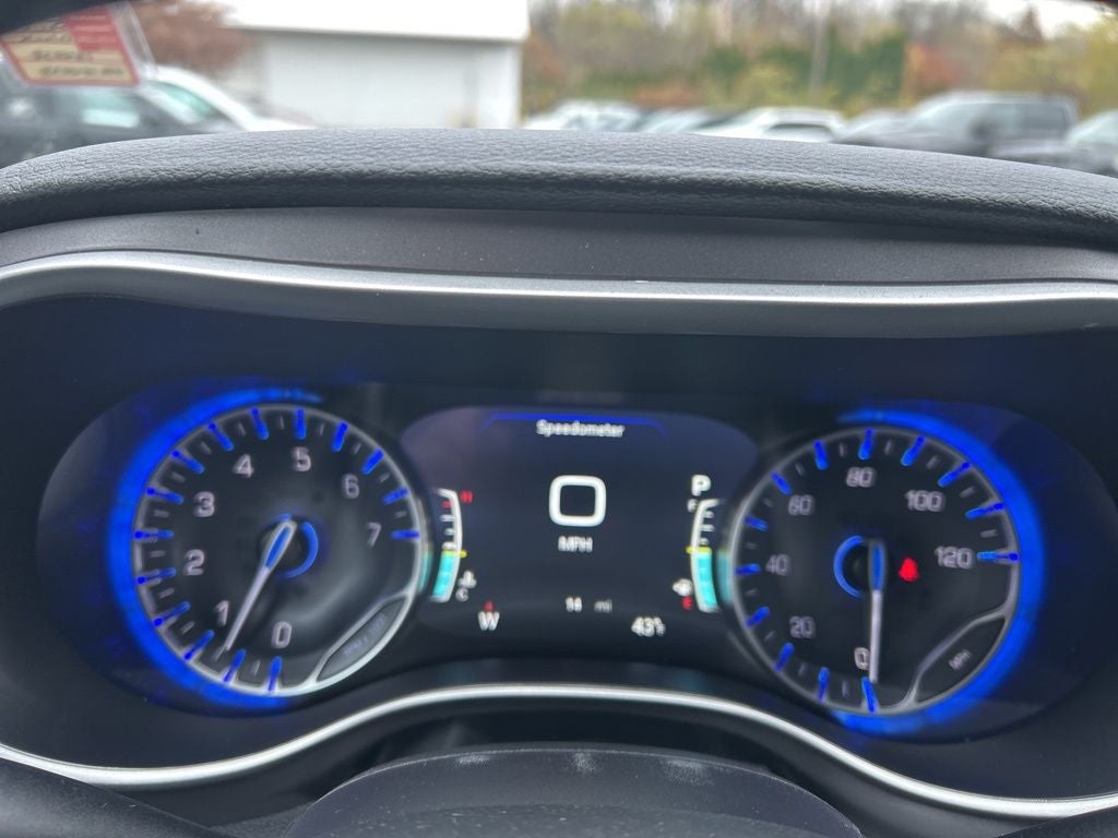 2026 Chrysler Pacifica Select