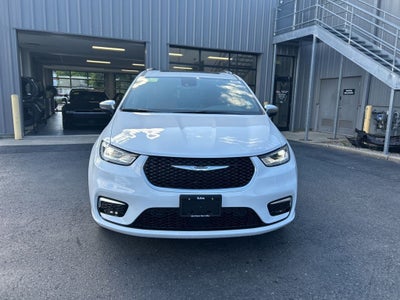 2026 Chrysler Pacifica Pinnacle