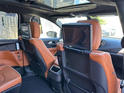 2026 Chrysler Pacifica Pinnacle