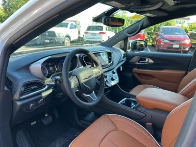 2026 Chrysler Pacifica Pinnacle