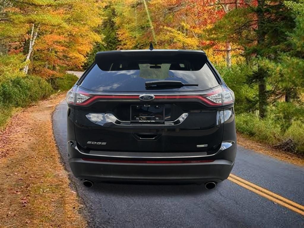 2018 Ford Edge SE