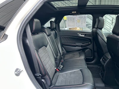 2023 Ford Edge ST Line