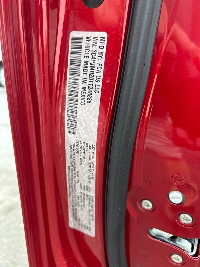 2026 Jeep Cherokee Laredo