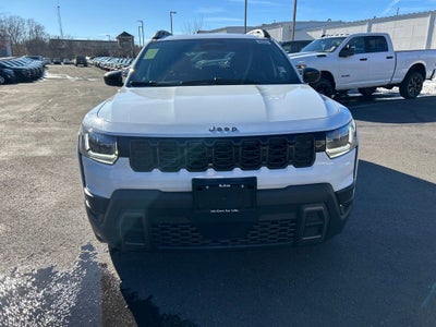 2026 Jeep Cherokee Laredo