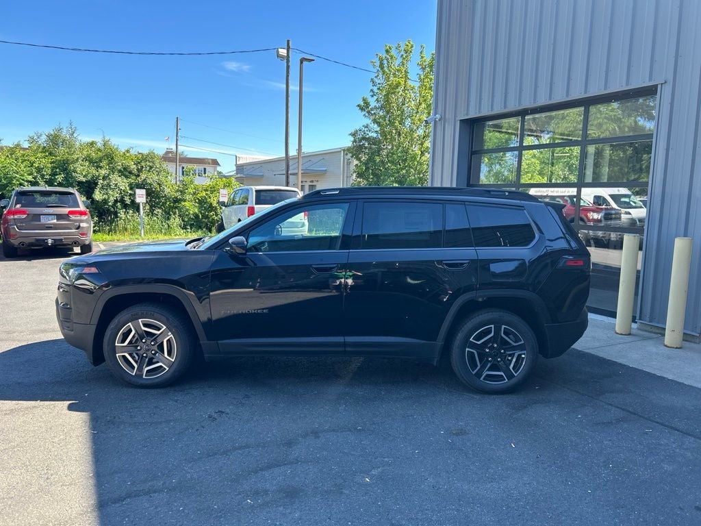 2026 Jeep Cherokee Laredo