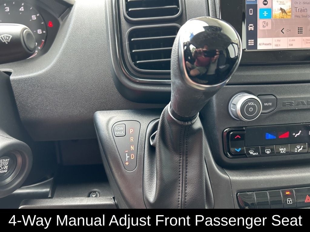 2025 RAM ProMaster 2500 Base