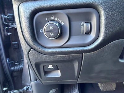 2027 RAM 1500 Express