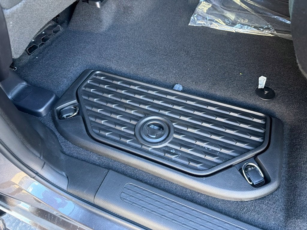 2027 RAM 1500 Express