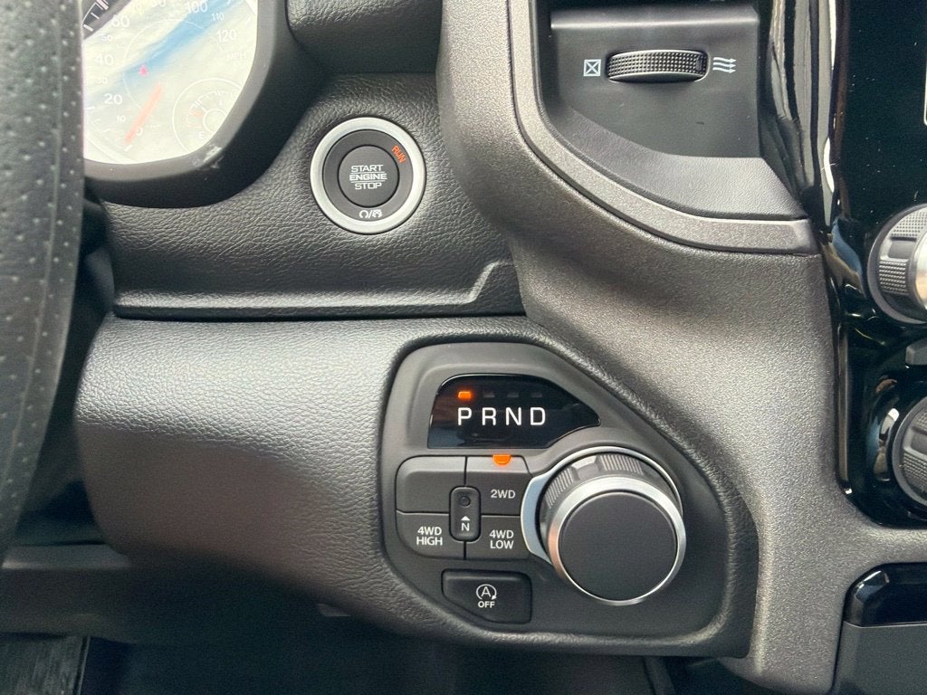2027 RAM 1500 Express