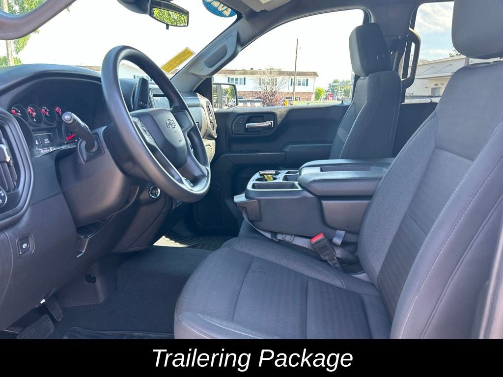 2023 Chevrolet Silverado 1500 Custom Trail Boss