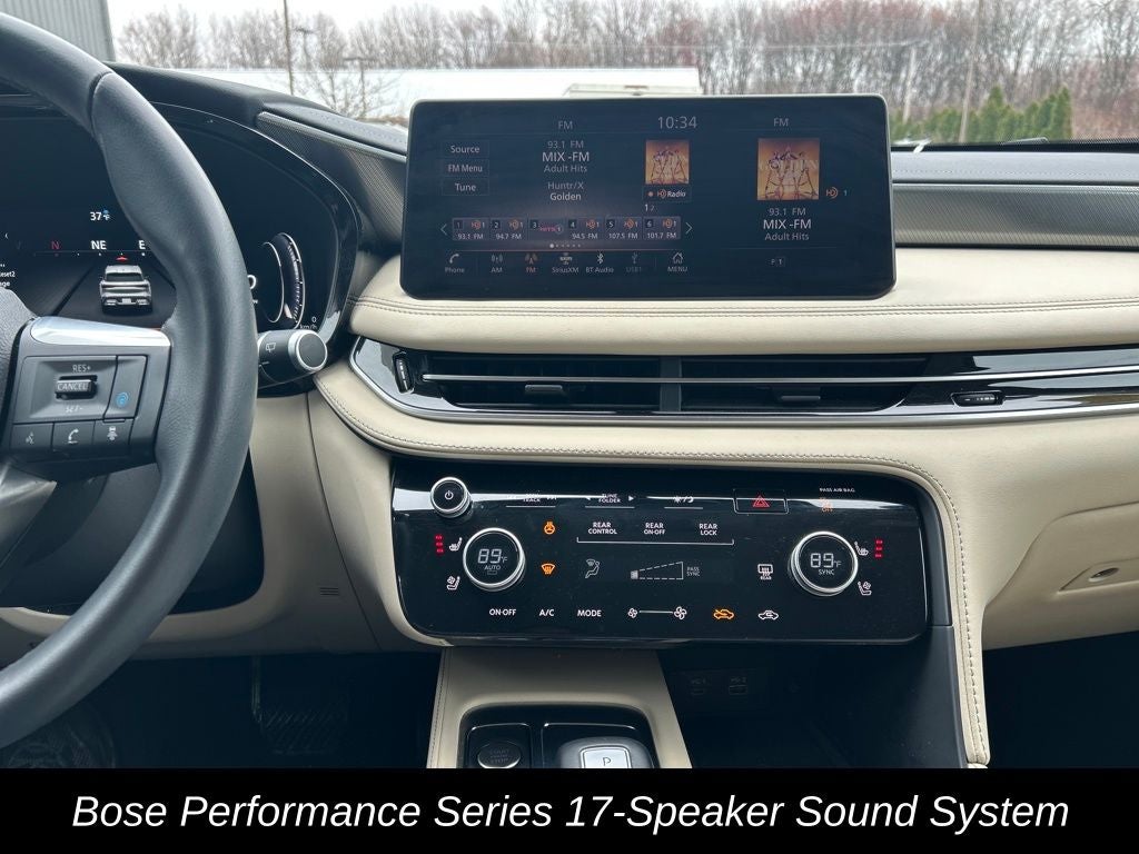 2023 INFINITI QX60 LUXE