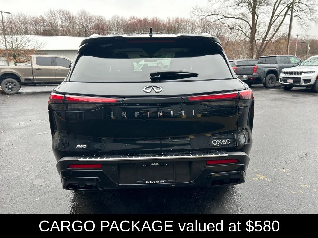 2023 INFINITI QX60 LUXE