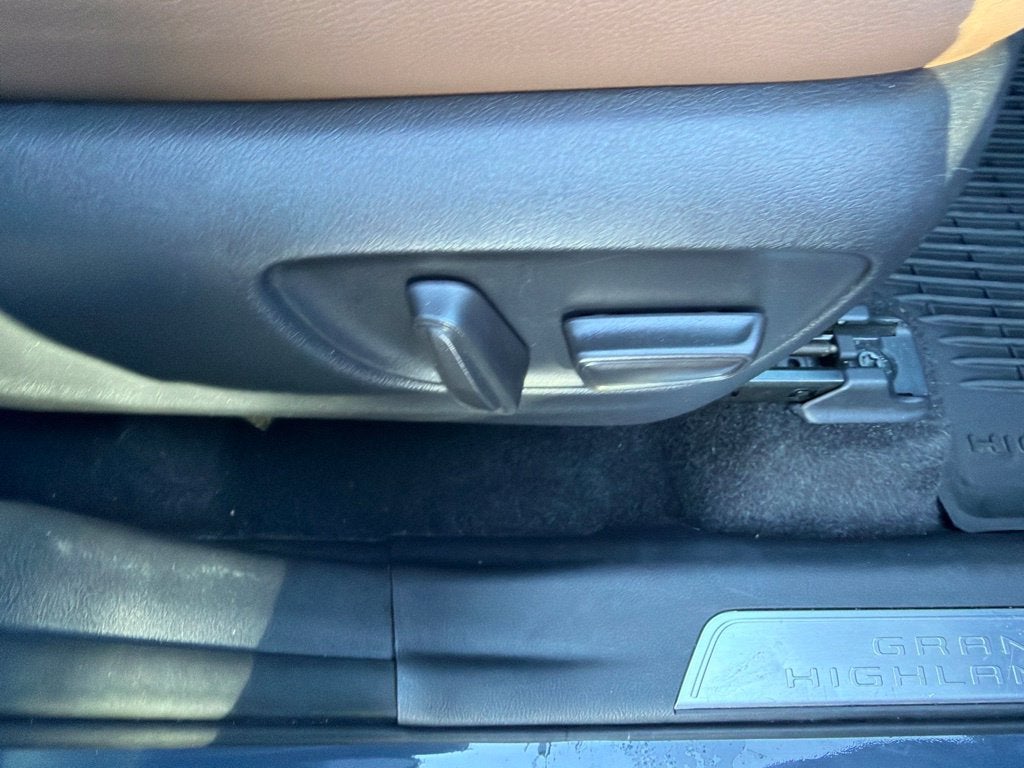 2024 Toyota Grand Highlander Platinum