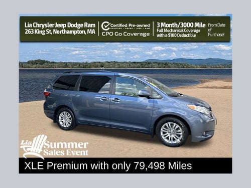 2017 Toyota Sienna XLE Premium 8 Passenger