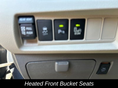 2017 Toyota Sienna XLE Premium 8 Passenger
