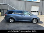 2017 Toyota Sienna XLE Premium 8 Passenger