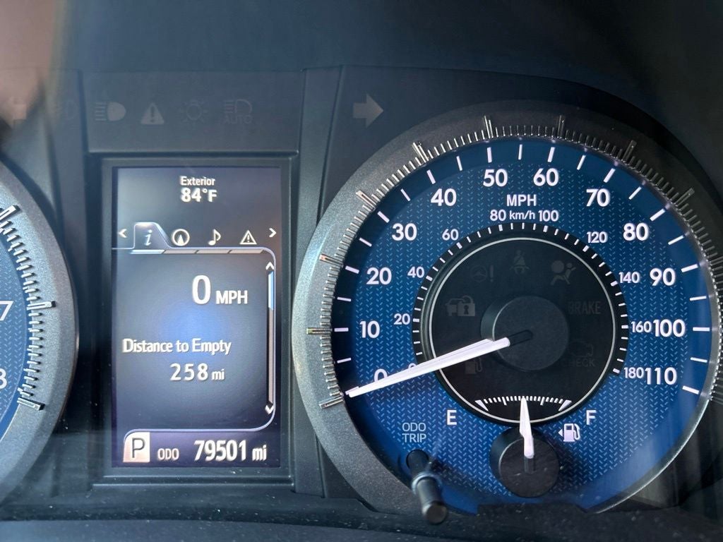 2017 Toyota Sienna XLE Premium 8 Passenger