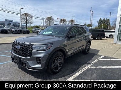 2025 Ford Explorer ST-Line