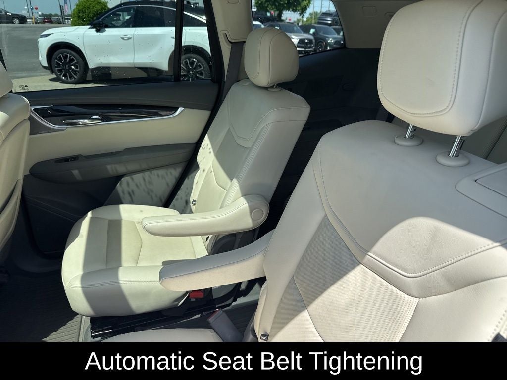 2021 Cadillac XT6 Premium Luxury