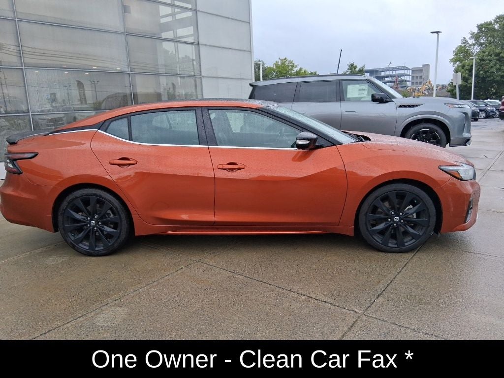2019 Nissan Maxima SR