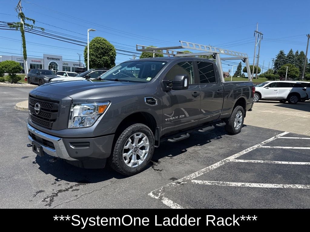 2024 Nissan Titan XD SV